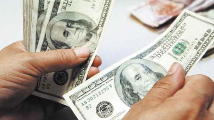 Dólar abre en 20.76 pesos de venta en bancos