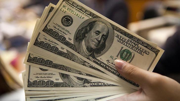 Dólar inició la semana en 20.85 pesos en ventanillas bancarias