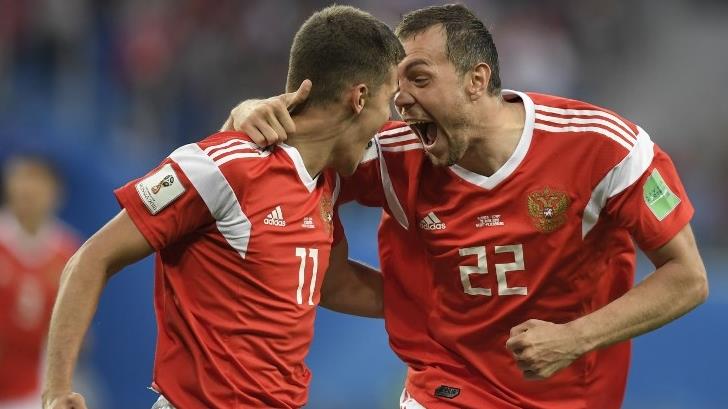 Rusia sigue con paso arrollador en el Mundial, derrotó 3-1 a Egipto