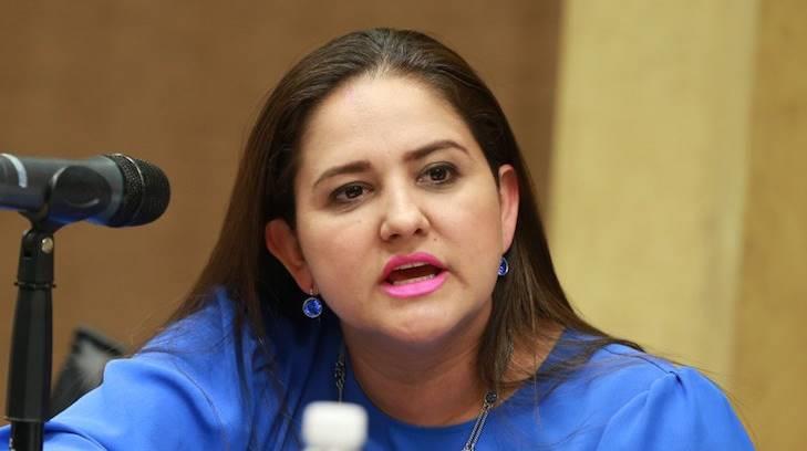 Célida López tiene previsto realizar cinco cambios dentro de su gabinete