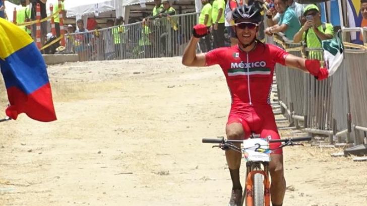 Gerardo Ulloa da a México la segunda medalla de oro en el ciclismo de montaña