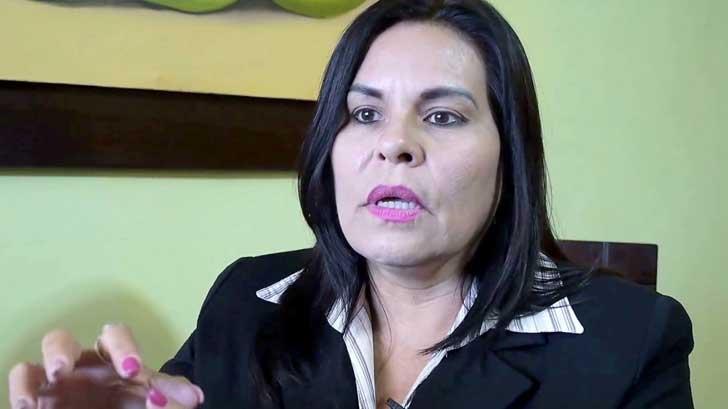 AUDIO | Sara Valle incurrió en una falta administrativa y en un delito penal: abogado