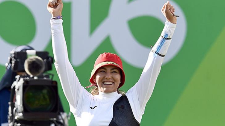 Alejandra Valencia hace historia al conseguir 3 medallas de oro en Juegos Centroamericanos