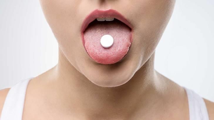 El IMSS recomienda que le bajes al consumo de la aspirina