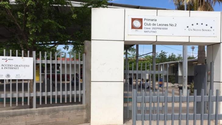 Agridulce regreso a clases de primaria en Navojoa; suspenden clases por falta de electricidad