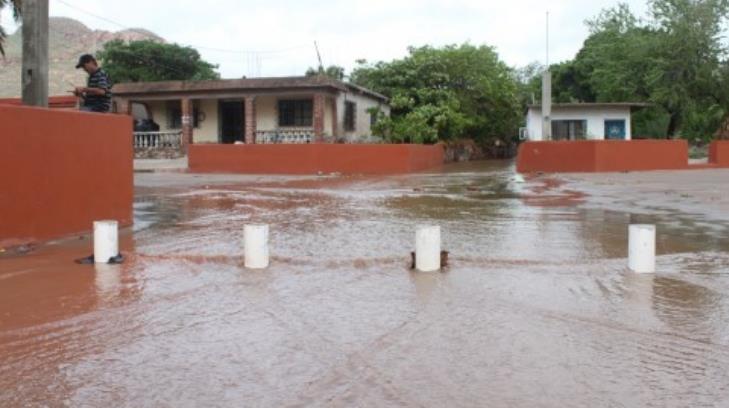 Permanecen 60 personas en albergues por inundaciones en Guaymas y Empalme