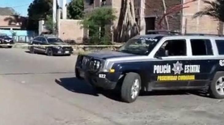 Autoridades policiacas catean domicilio en Guaymas