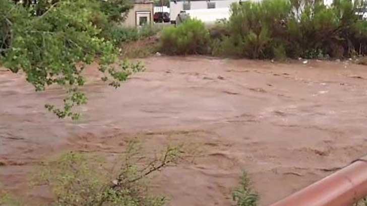AUDIO | Localizan cuerpo en Nogales, Arizona; presumen que fue arrastrado por un arroyo