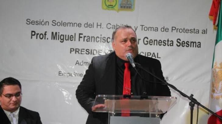 AUDIO | Bajo la premisa de una administración honesta toma protesta nuevo Alcalde de Empalme
