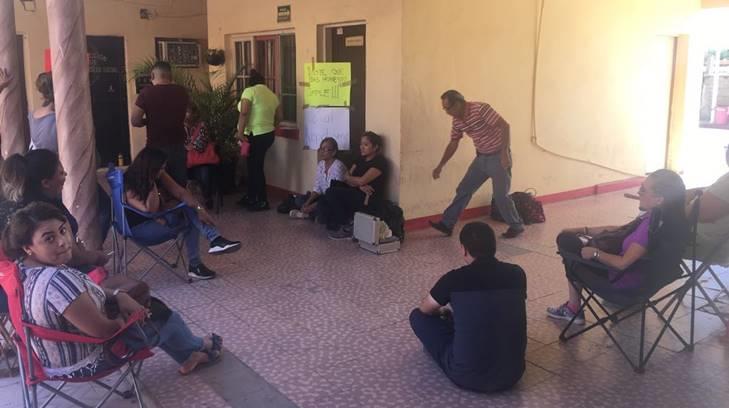 AUDIO | Bloquean Ayuntamiento de Empalme para exigir finiquito
