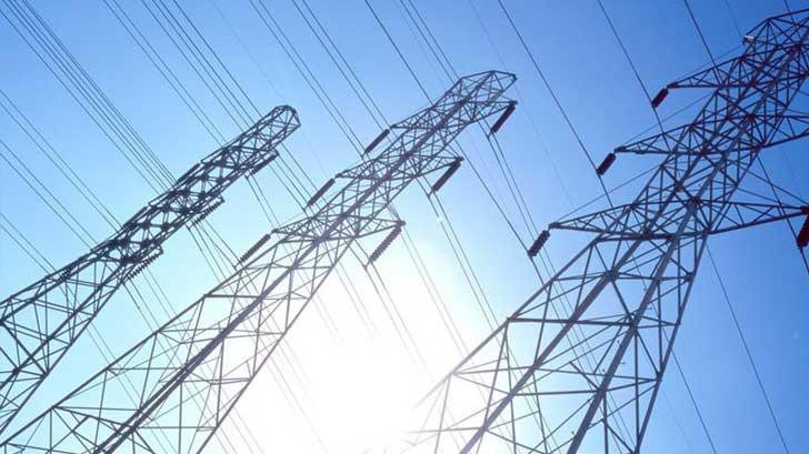 Persisten alzas en tarifas eléctricas industriales, denuncia Concamin
