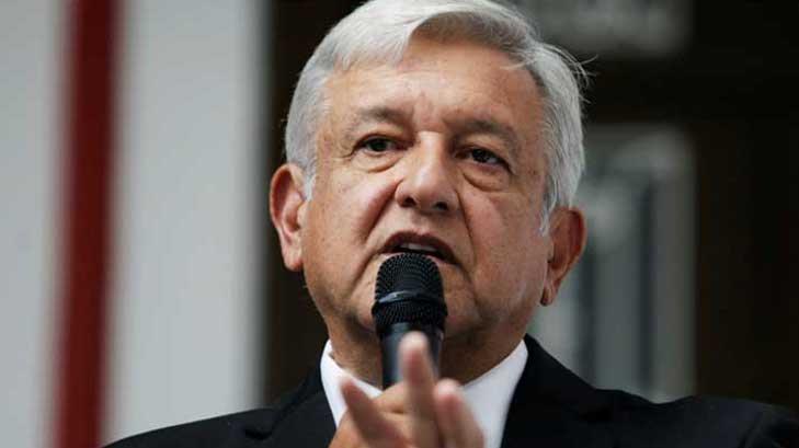 López Obrador llama a funcionarios a evitar caer en tentaciones