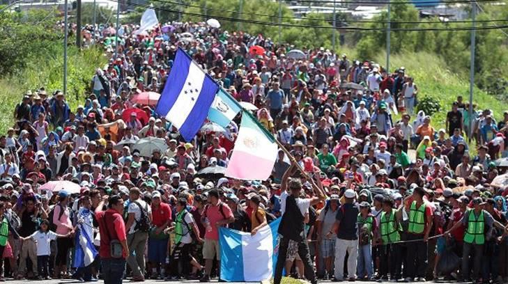 Caravana migrante sale de Chiapas; se dirige a CDMX