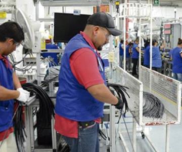 Industria maquiladora pone su confianza en Durazo