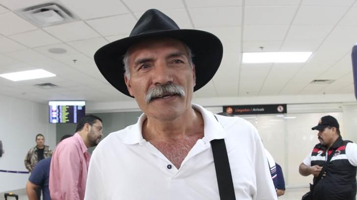 Mireles regresa a terapia intensiva por Covid