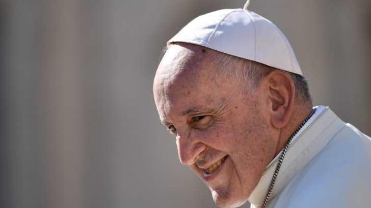 Lanzan ‘Pokémon Go’ católico; Papa Francisco bendice la aplicación