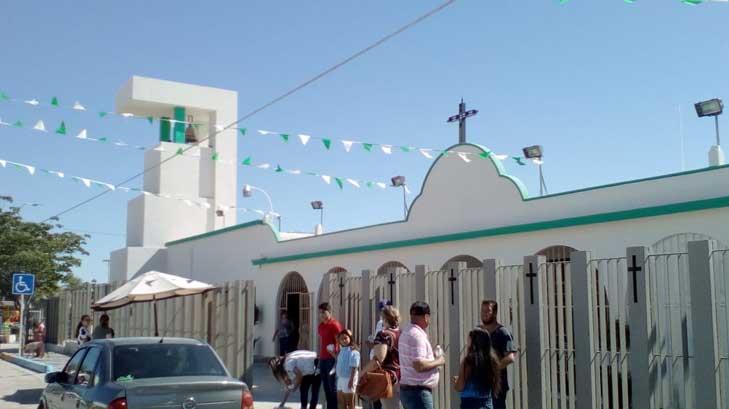 Devotos de San Judas Tadeo se adelantan y van a dejarle ofrendas antes de su día