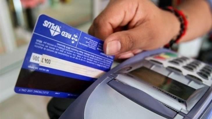 Aumentan casos de cargos no reconocidos en tarjetas de crédito:  Conducef