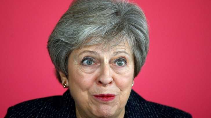 Theresa May busca concesiones de una Unión Europea ‘blindada