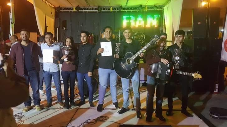 Alumnos del Cobach ganan Primer Concurso Estatal de la Canción Norteña