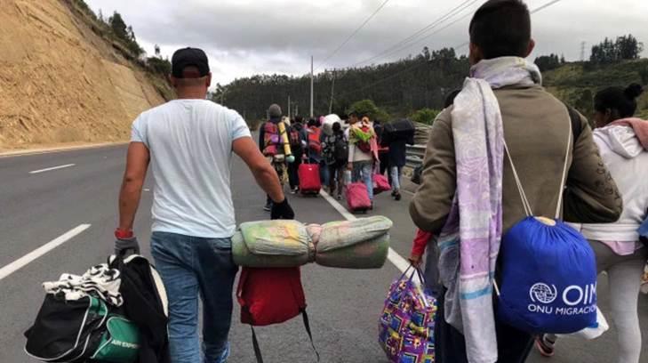 AUDIO | Cruz Roja  auxilia a grupo de migrantes en la carretera Empalme - Guaymas