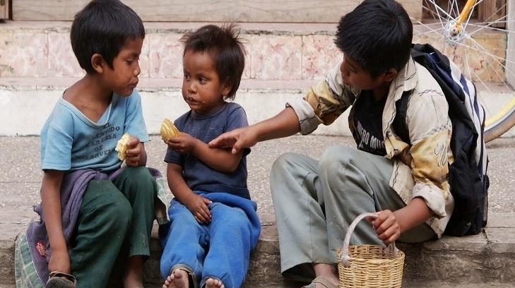 La pobreza orilla a 5 millones de niños a trabajar en México: CNDH