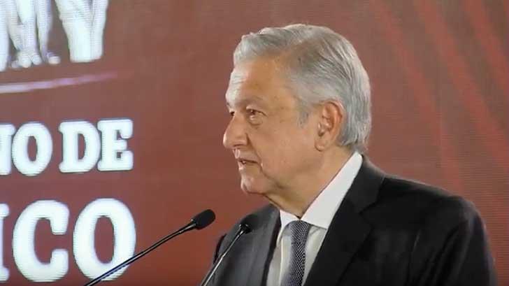 López Obrador pide separar del cargo a trabajadores de Pemex investigados