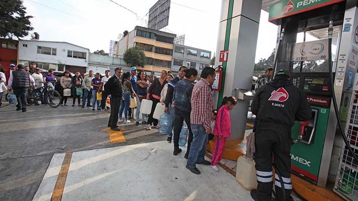 Suma una semana de desabasto de gasolina en Michoacán