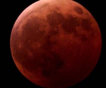 Habrá eclipse lunar este domingo; invitan a evento en Hermosillo para observarlo