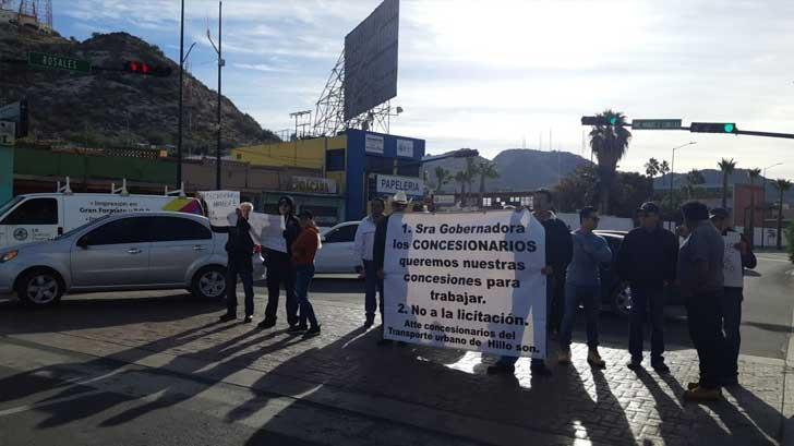 VIDEO | Concesionarios se vuelven a bloquear calles en Hermosillo