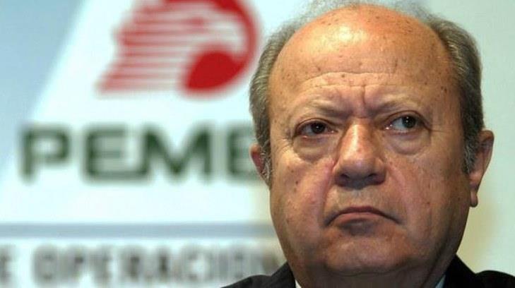 Romero Deschamps, líder del sindicato petrolero, es denunciado por robo de combustible