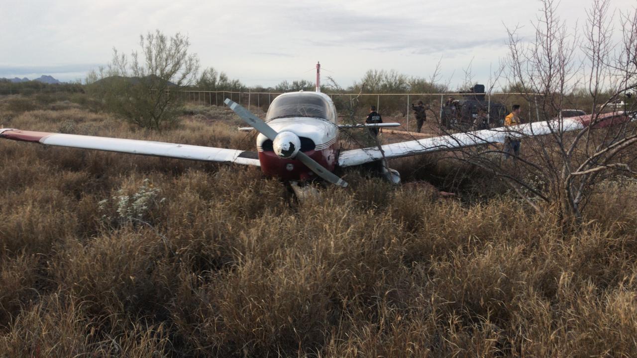 Avioneta Cessna se desploma cerca de Guaymas