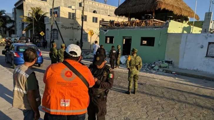 Derrumbe en bar deja 3 muertos en Yucatán