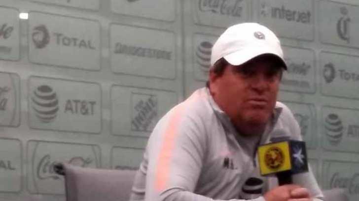 “Oribe Peralta no era referente de América”, afirma Miguel Herrera