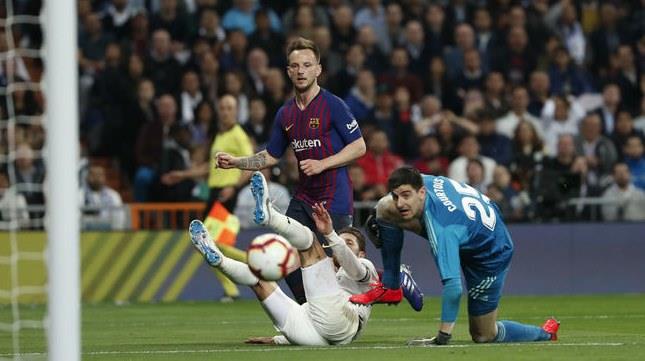 Barcelona se lleva el Clásico ante el Real Madrid en la jornada 26 de La Liga