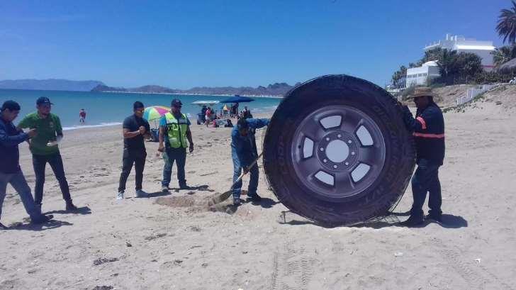 Instalan el séptimo contenedor de plástico en Bahía de Kino