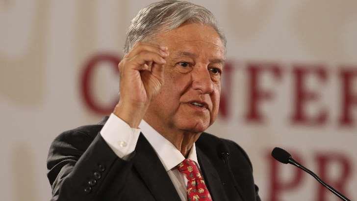 Científicos deberán pedir permiso a López Obrador para viajar al extranjero