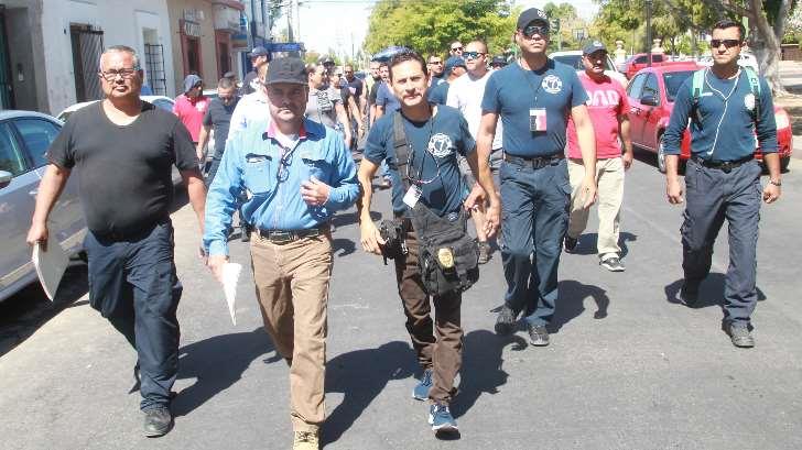 AUDIO | Bomberos  y Policías de Hermosillo se manifiestan frente a Palacio Municipal