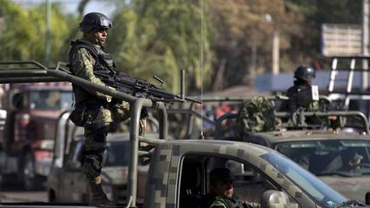 Fuerzas federales se enfrentan al Cártel Jalisco en Aguililla