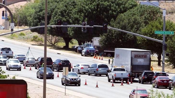 Accidente sobre Mariposa Road, en Nogales, Arizona, deja una mujer sin vida