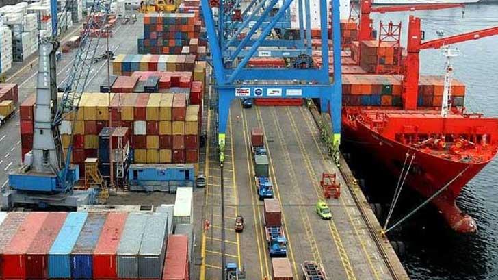 Exportaciones se desploman 40.9% en abril