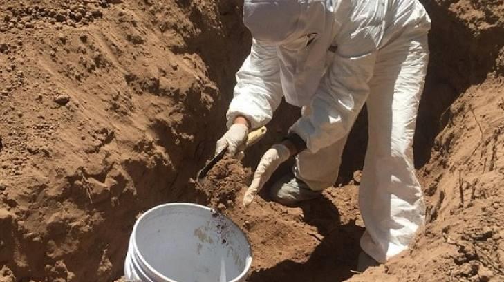 Localizan cuerpo en fosa clandestina de Sinaloa