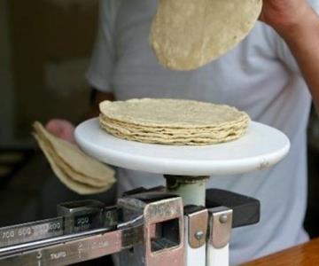 El kilo de tortilla llega a 18 pesos en México