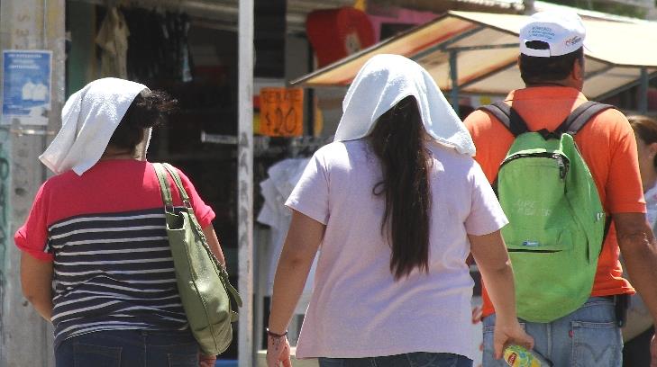 Salud Sonora exhorta a prevenir deshidrataciones y golpes de calor