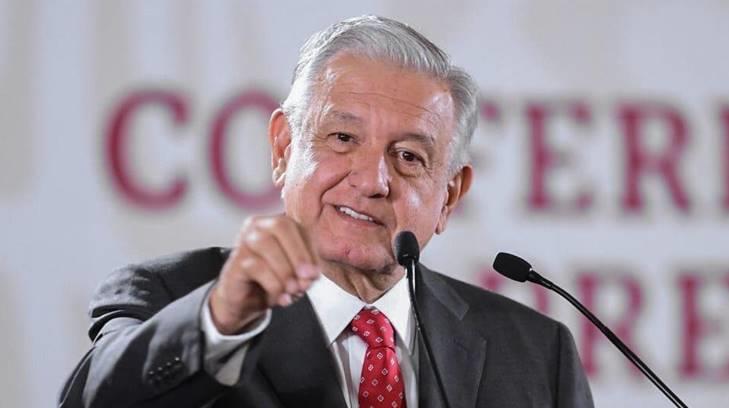 López Obrador prepara recurso por amparos contra aeropuerto de Santa Lucía