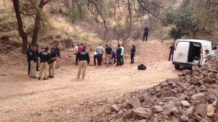 Hallan semienterrado el cuerpo sin vida de una persona en Nogales