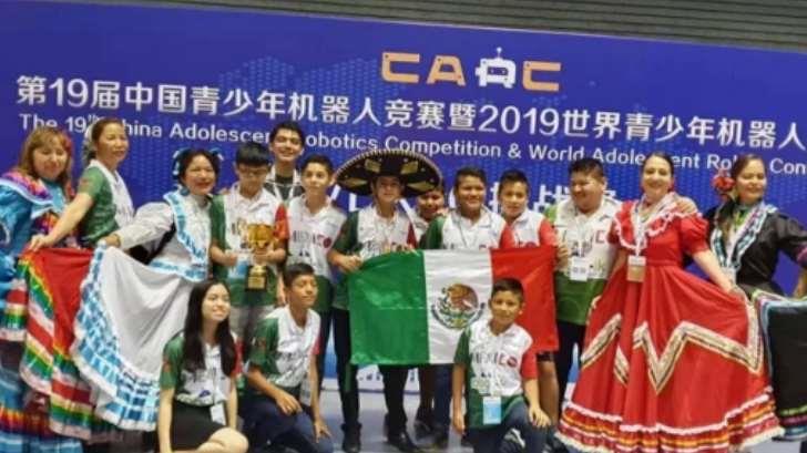 Niños de Tamaulipas y Veracruz arrasan en torneo de robótica en China