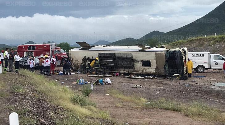 Camionazo en tramo HMO-Guaymas deja 6 muertos y 41 lesionados
