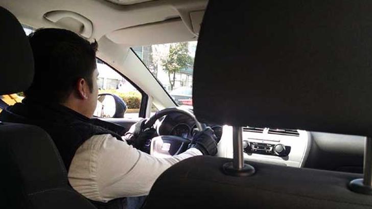 Hampón despoja vehículo a conductor Uber en Cajeme