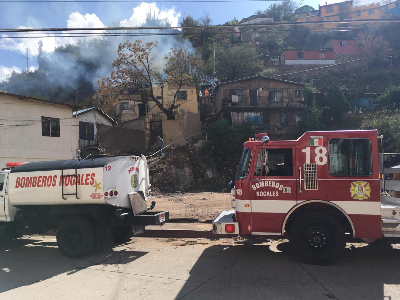 Incendio deja sin hogar a una familia en Nogales
